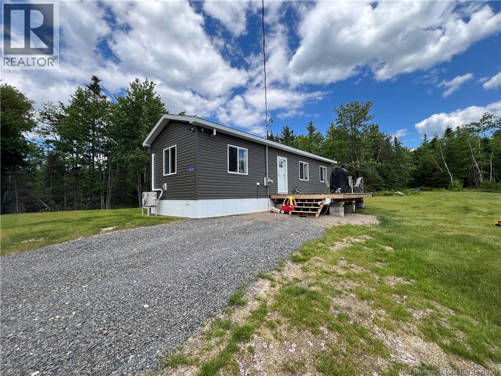2676 Route 640, Hanwell, New Brunswick E3E 2B6 - Photo 2 - NB129620