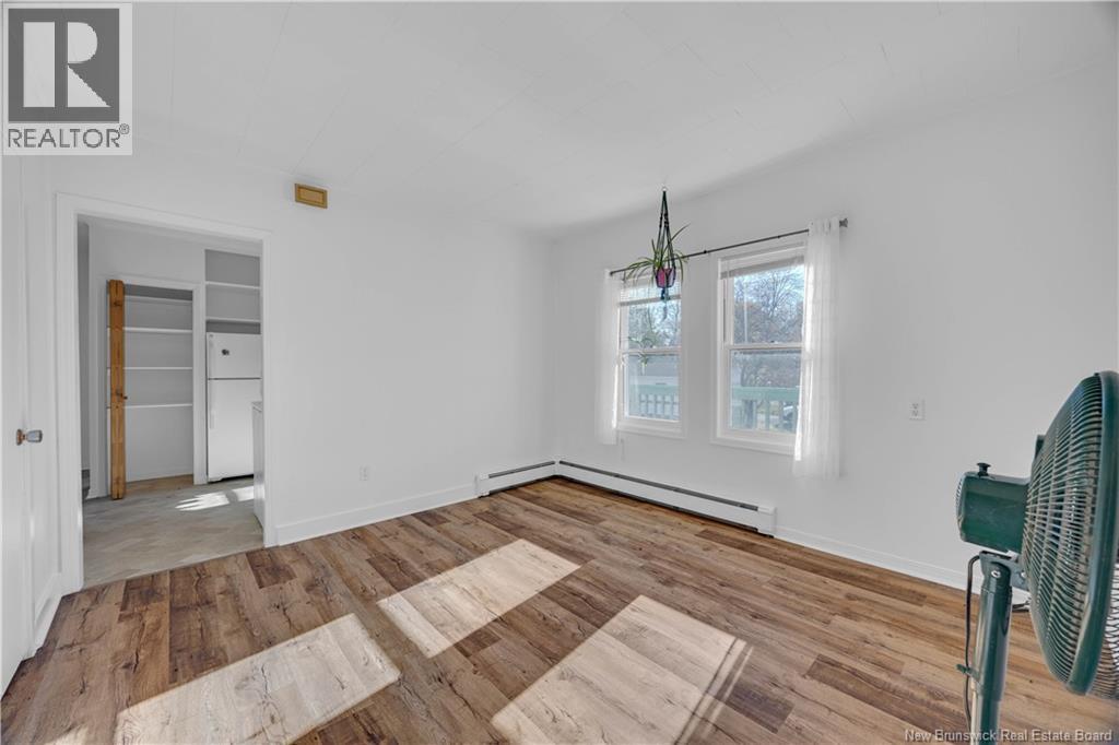 1054 Main Street, Hampton, New Brunswick E5N 6G2 - Photo 12 - NB129605