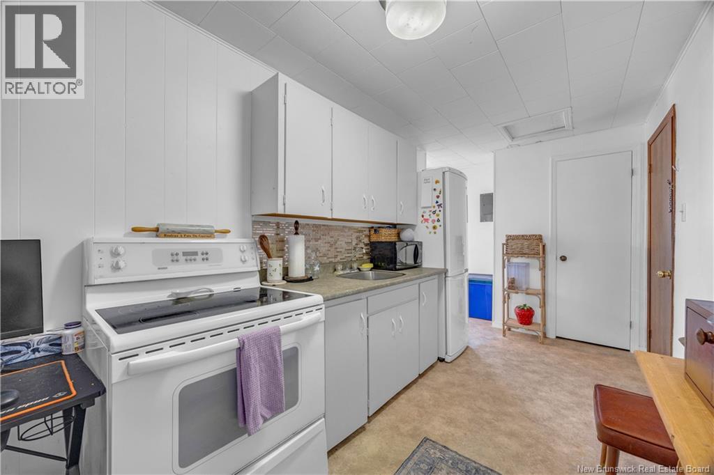 1054 Main Street, Hampton, New Brunswick E5N 6G2 - Photo 21 - NB129605