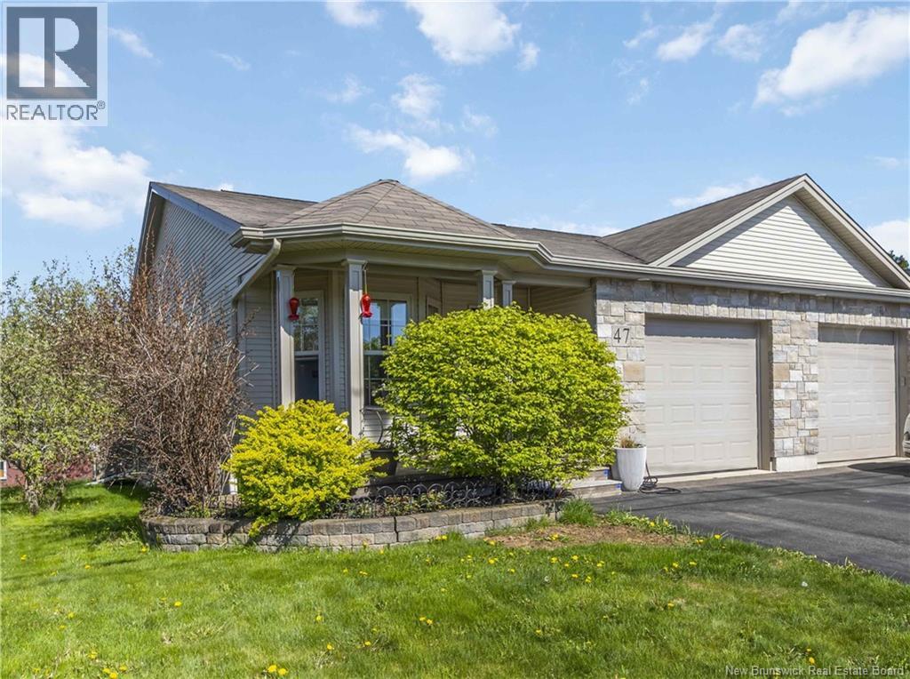 47 Newberry Street, Moncton, New Brunswick E1G 5M5 - Photo 2 - NB129659