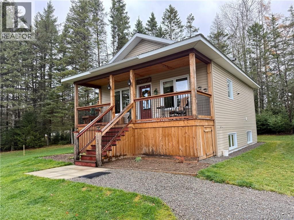 101 Coombes Road, Grand-Sault/grand Falls, New Brunswick E7E 2P8 - Photo 2 - NB129655