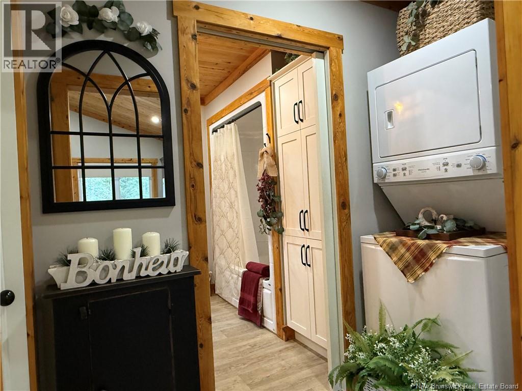 101 Coombes Road, Grand-Sault/grand Falls, New Brunswick E7E 2P8 - Photo 21 - NB129655