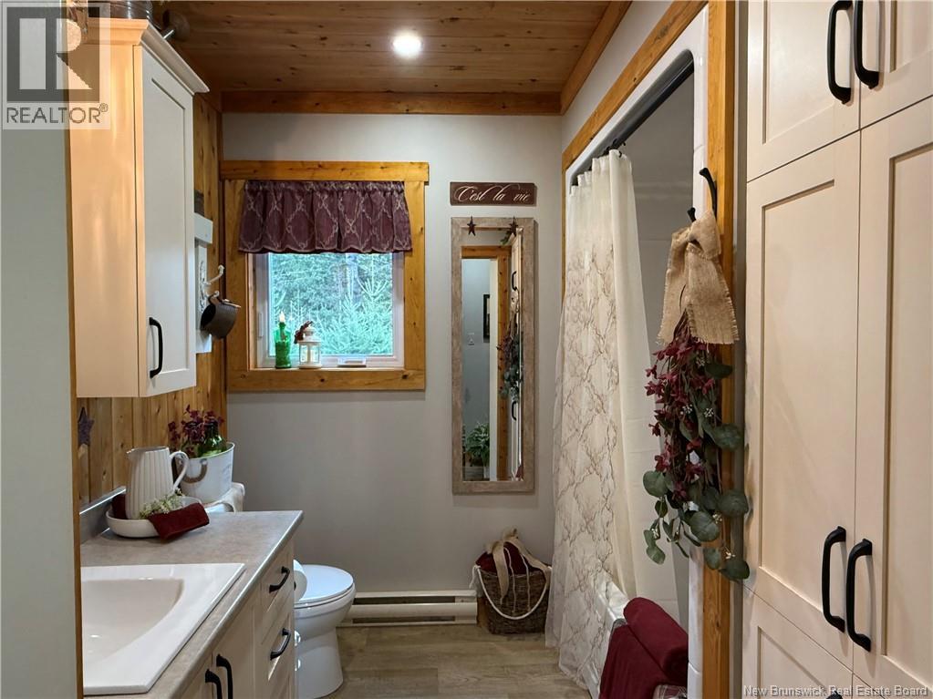 101 Coombes Road, Grand-Sault/grand Falls, New Brunswick E7E 2P8 - Photo 22 - NB129655