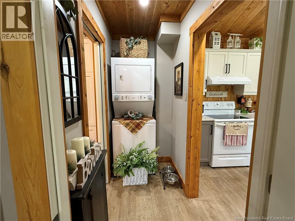 101 Coombes Road, Grand-Sault/grand Falls, New Brunswick E7E 2P8 - Photo 24 - NB129655