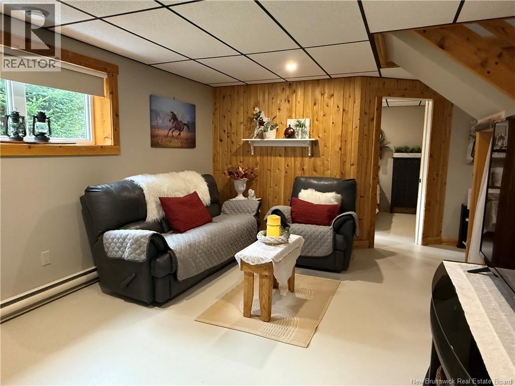 101 Coombes Road, Grand-Sault/grand Falls, New Brunswick E7E 2P8 - Photo 34 - NB129655