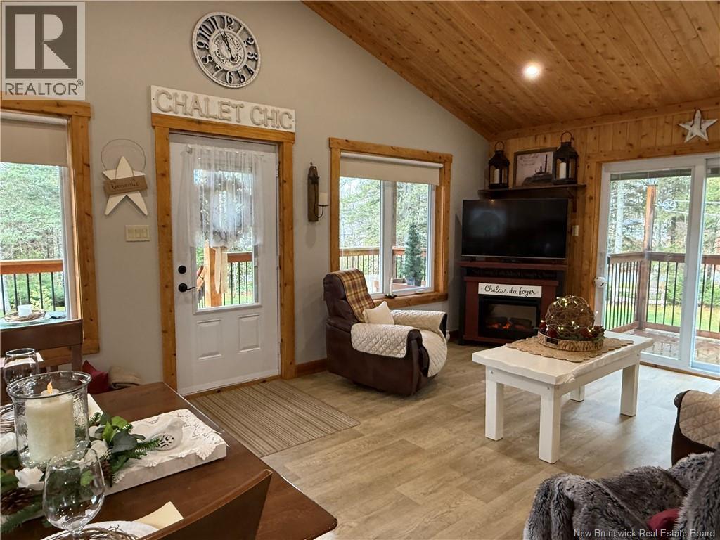 101 Coombes Road, Grand-Sault/grand Falls, New Brunswick E7E 2P8 - Photo 7 - NB129655