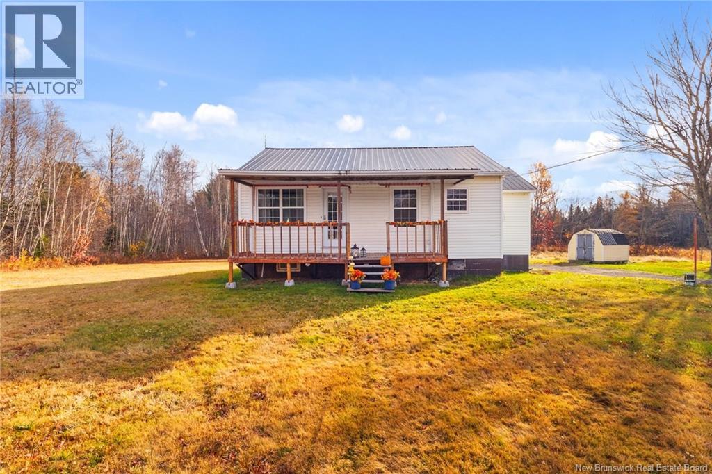 1086 Pleasant Drive, Minto, New Brunswick