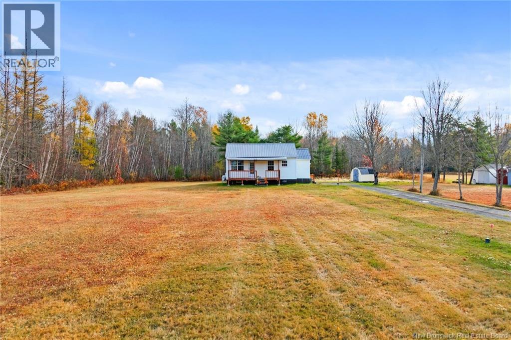 1086 Pleasant Drive, Minto, New Brunswick  E4B 3W1 - Photo 3 - NB129664