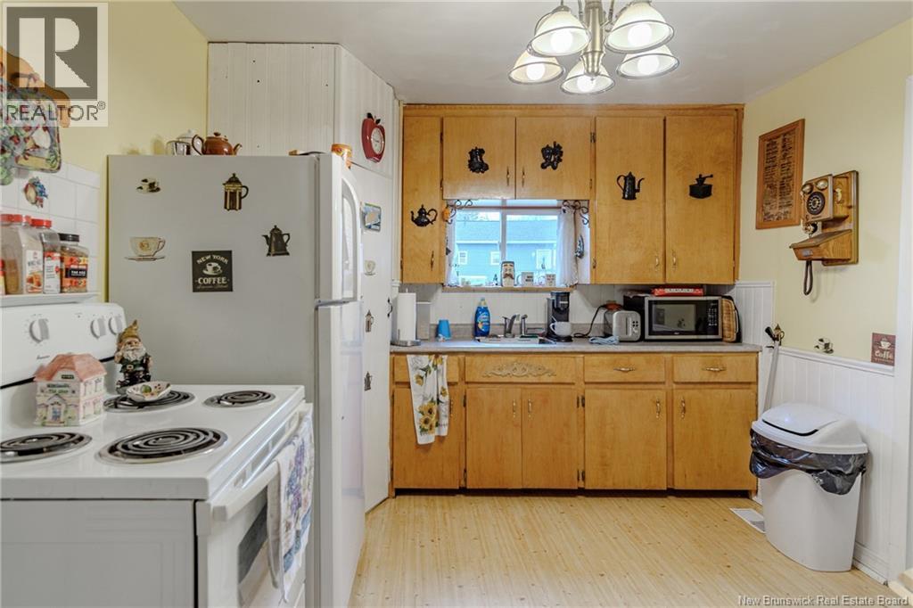 3541 Loch Lomond Road, Saint John, New Brunswick E2N 1B9 - Photo 7 - NB129663