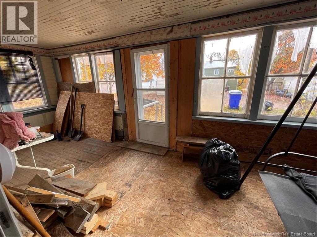 28 First Avenue, Mcadam, New Brunswick E6J 1S4 - Photo 13 - NB129452