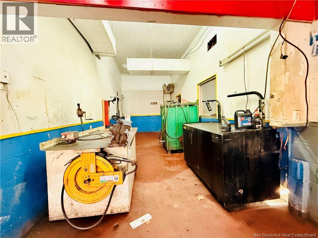 1814 Water Street, Chatham, New Brunswick  E1N 1B7 - Photo 15 - NB129647