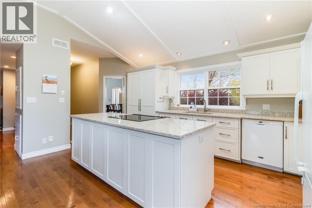 420 Riverview Drive, Florenceville-Bristol, New Brunswick  E7L 3M9 - Photo 10 - NB129688