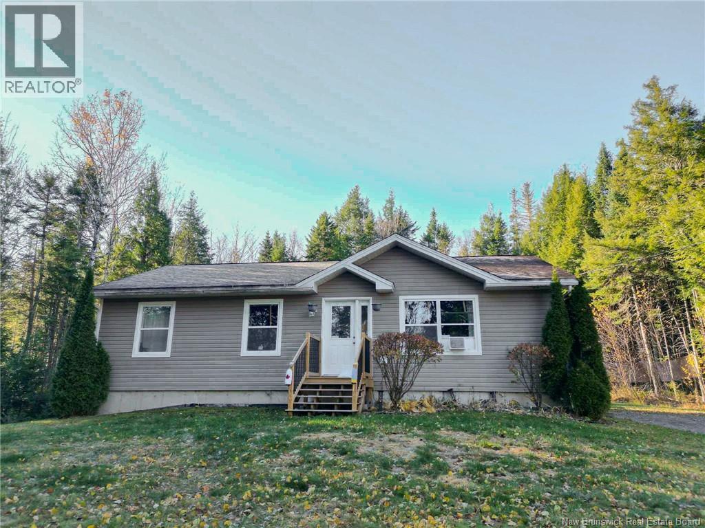 54 Canaan Drive, Rusagonis-Waasis, New Brunswick  E3B 0N3 - Photo 2 - NB129397