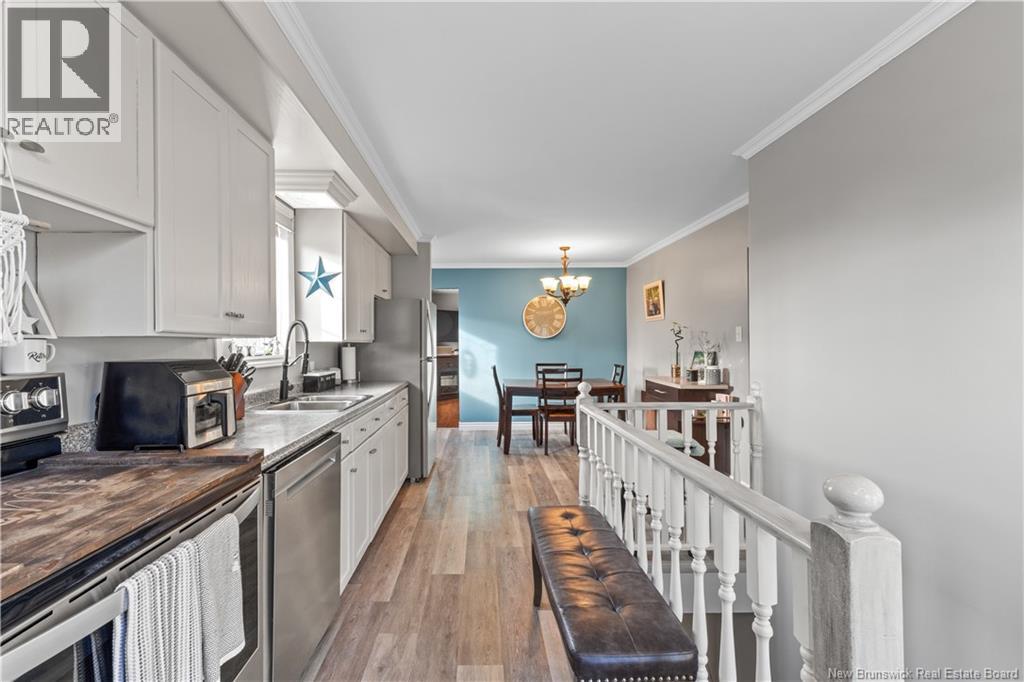 61 Mapleton, Moncton, New Brunswick E1C 7W6 - Photo 12 - NB129443