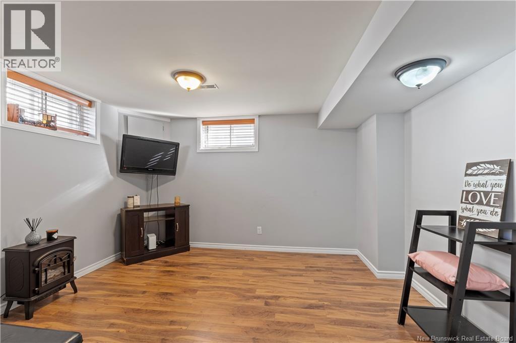 61 Mapleton, Moncton, New Brunswick E1C 7W6 - Photo 22 - NB129443