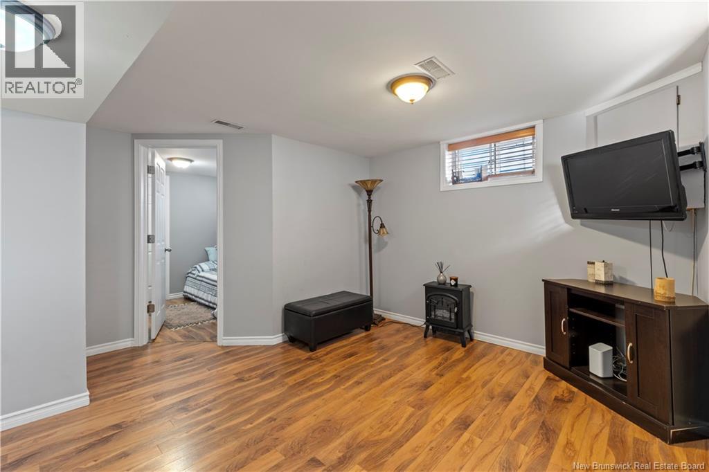 61 Mapleton, Moncton, New Brunswick E1C 7W6 - Photo 23 - NB129443