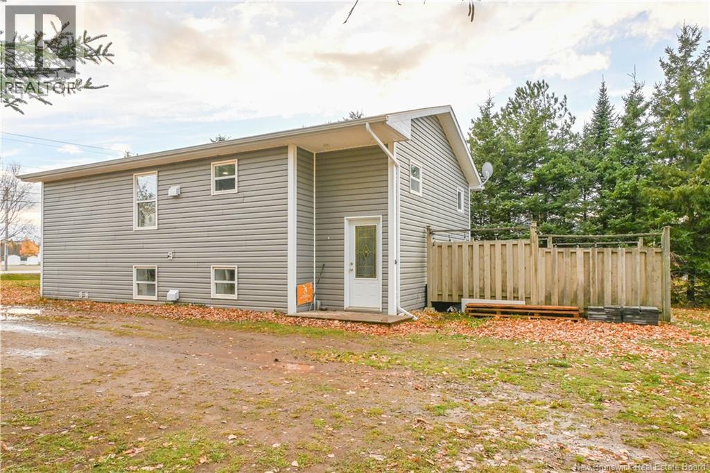 8179 313 Route, Petite-Rivière-De-I'lle, New Brunswick  E8T 1W6 - Photo 3 - NB129715