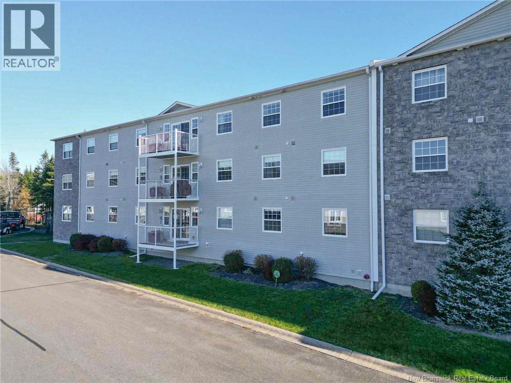 40 Brown Boulevard Unit# 105, Fredericton, New Brunswick E3A 0L7 - Photo 3 - NB129568