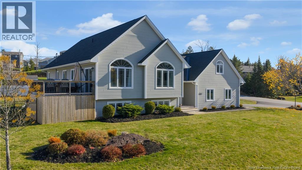 102 Queensbury Drive, Quispamsis, New Brunswick E2E 0H7 - Photo 1 - NB129276