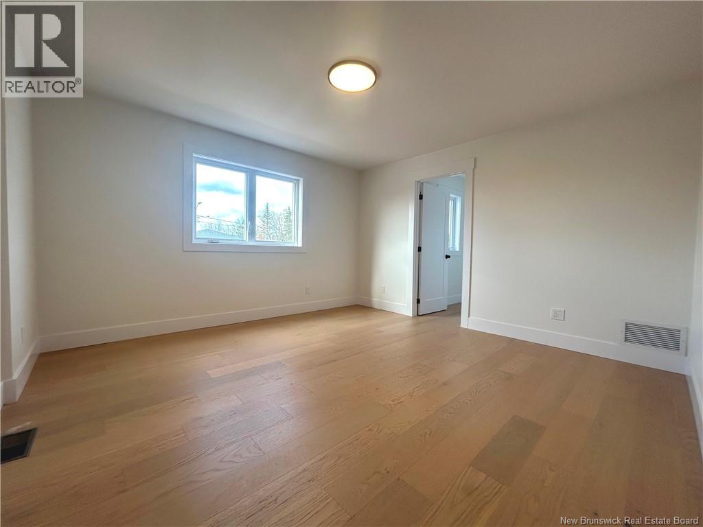 66 Rachel Street, Moncton, New Brunswick E1G 6J4 - Photo 4 - NB129723