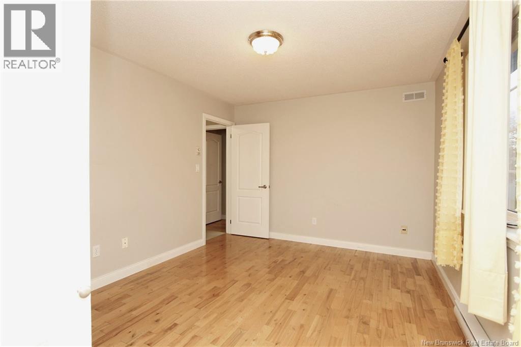 131 Wiggins Drive, Fredericton, New Brunswick E3A 5N7 - Photo 28 - NB129714