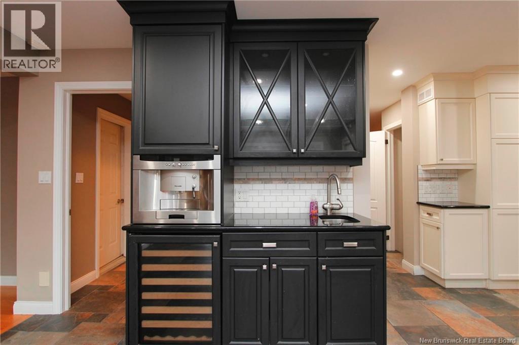 131 Wiggins Drive, Fredericton, New Brunswick E3A 5N7 - Photo 9 - NB129714