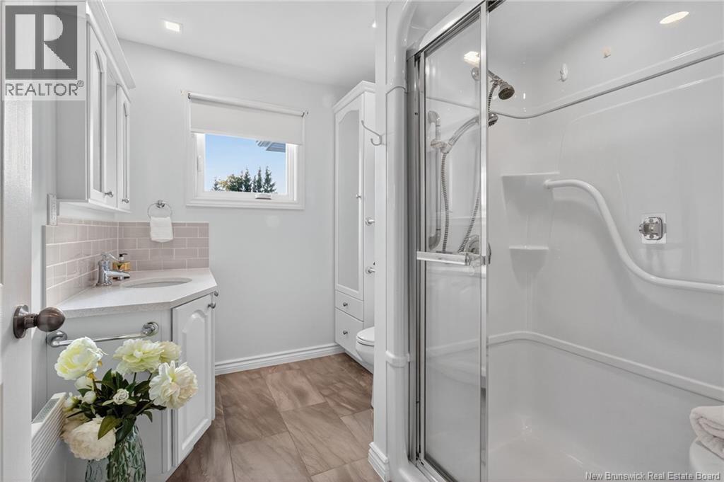 103 Labrosse, Moncton, New Brunswick E1A 4W9 - Photo 23 - NB129702