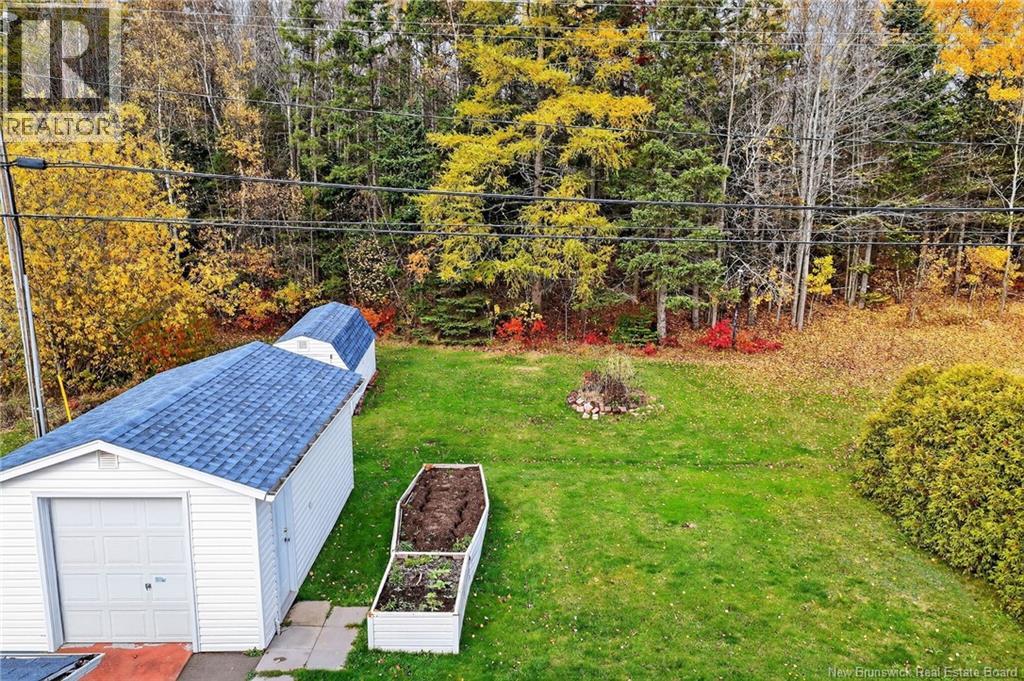 103 Labrosse, Moncton, New Brunswick E1A 4W9 - Photo 3 - NB129702