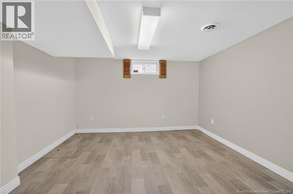 103 Labrosse, Moncton, New Brunswick E1A 4W9 - Photo 35 - NB129702