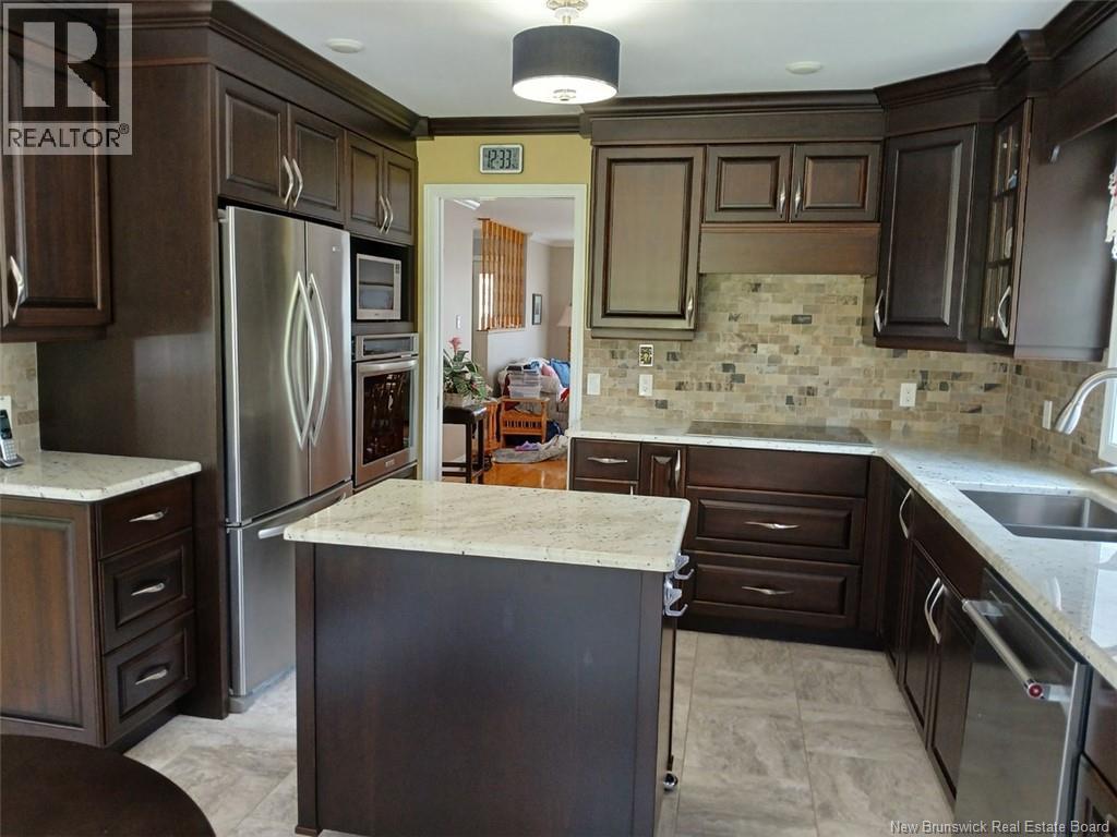 32 Barbara Court, Fredericton, New Brunswick E3B 7G6 - Photo 13 - NB129739