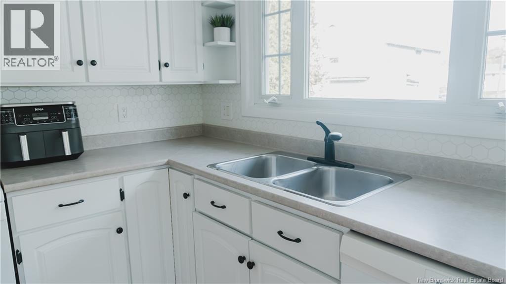 5 Wildwood, Saint John, New Brunswick E2J 2V9 - Photo 13 - NB129667