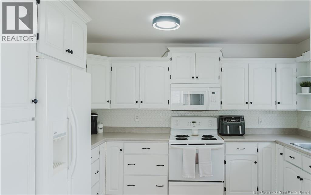 5 Wildwood, Saint John, New Brunswick E2J 2V9 - Photo 14 - NB129667