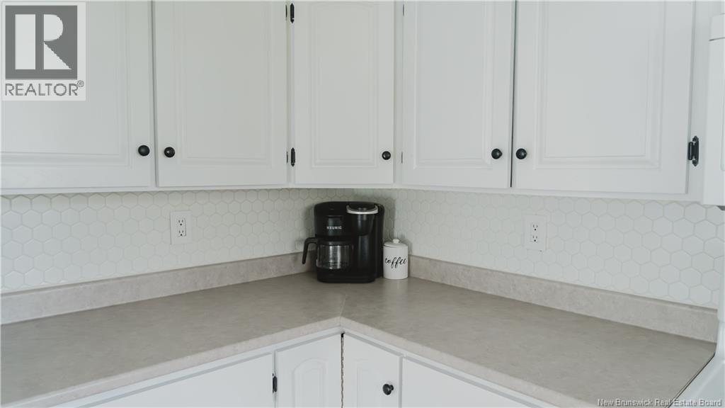 5 Wildwood, Saint John, New Brunswick E2J 2V9 - Photo 16 - NB129667