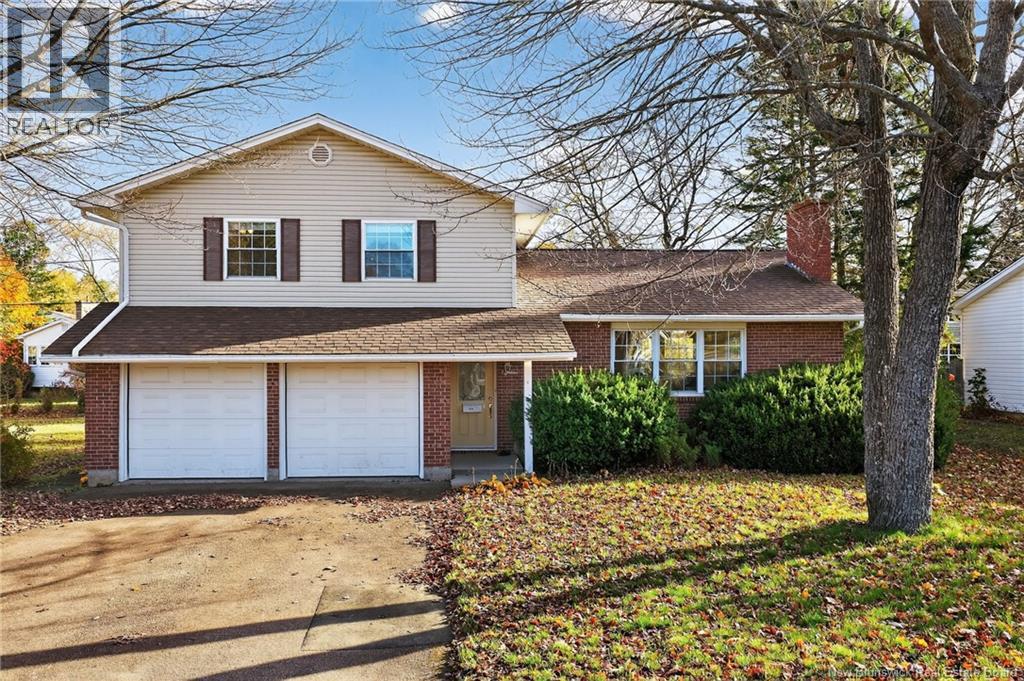 18 Grindstone Drive, Riverview, New Brunswick E1B 3N9 - Photo 1 - NB129203