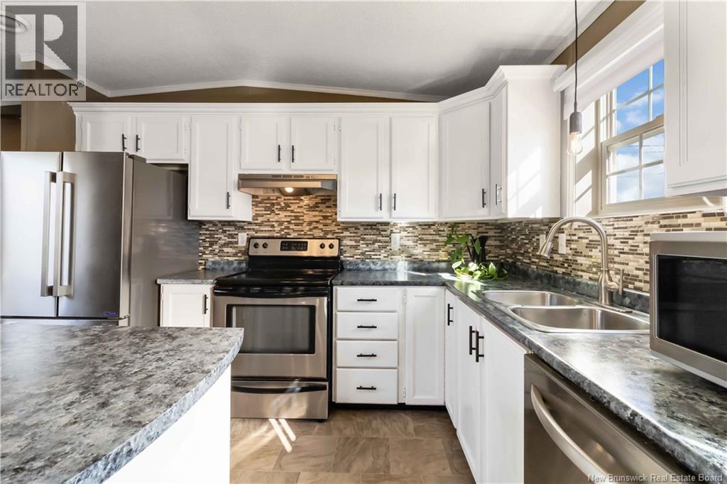 46 Ste Marie Lane, Dieppe, New Brunswick E1A 8W4 - Photo 13 - NB129743