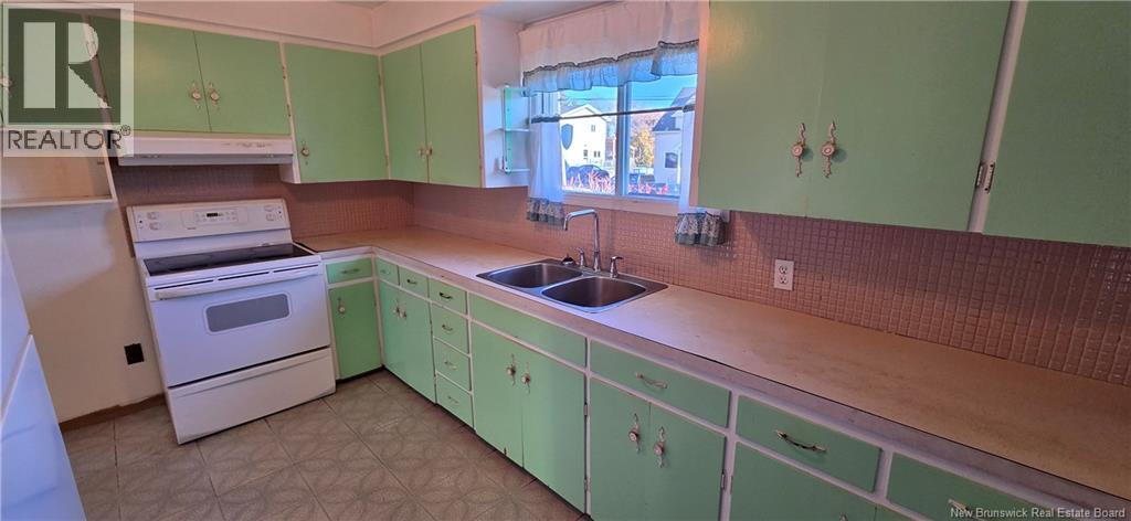 34 Atkinson, Moncton, New Brunswick E1C 7S3 - Photo 11 - NB129407