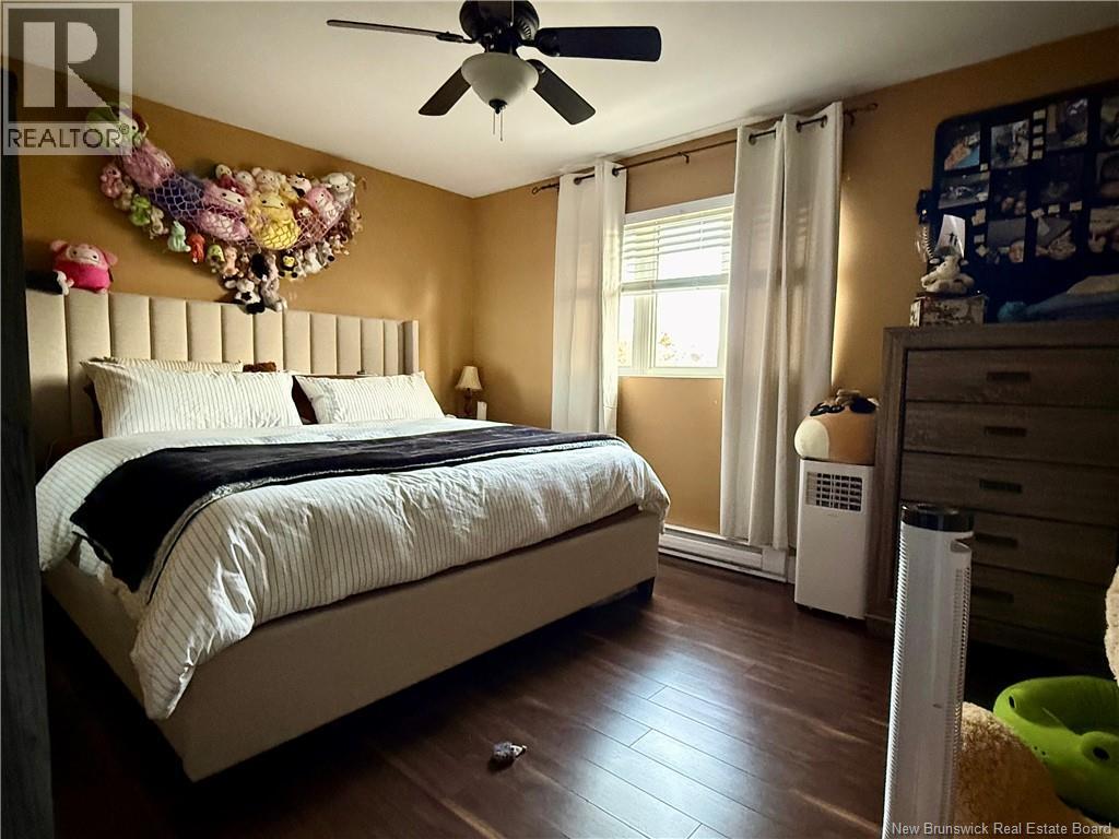 626 Charles, Dieppe, New Brunswick E1A 1Z6 - Photo 5 - NB129780