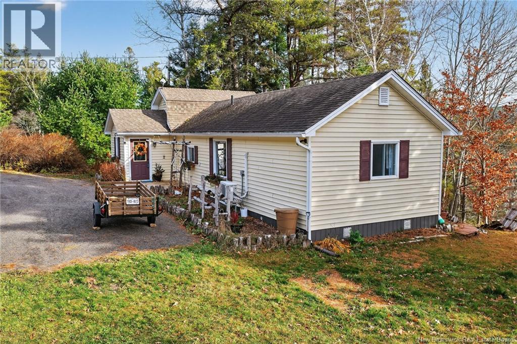 1012 Portage Vale Road, Portage Vale, New Brunswick E4Z 3E4 - Photo 2 - NB129779