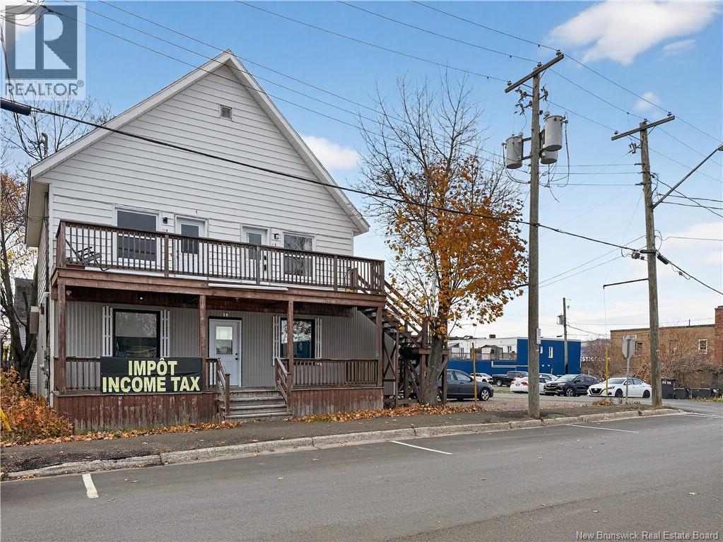 11 O'Leary Street, Campbellton, New Brunswick