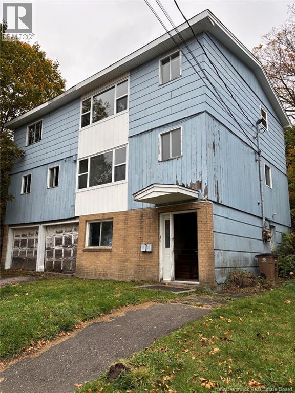 21/23 Cedar Grove Crescent, Saint John, New Brunswick E2K 4G5 - Photo 2 - NB129782