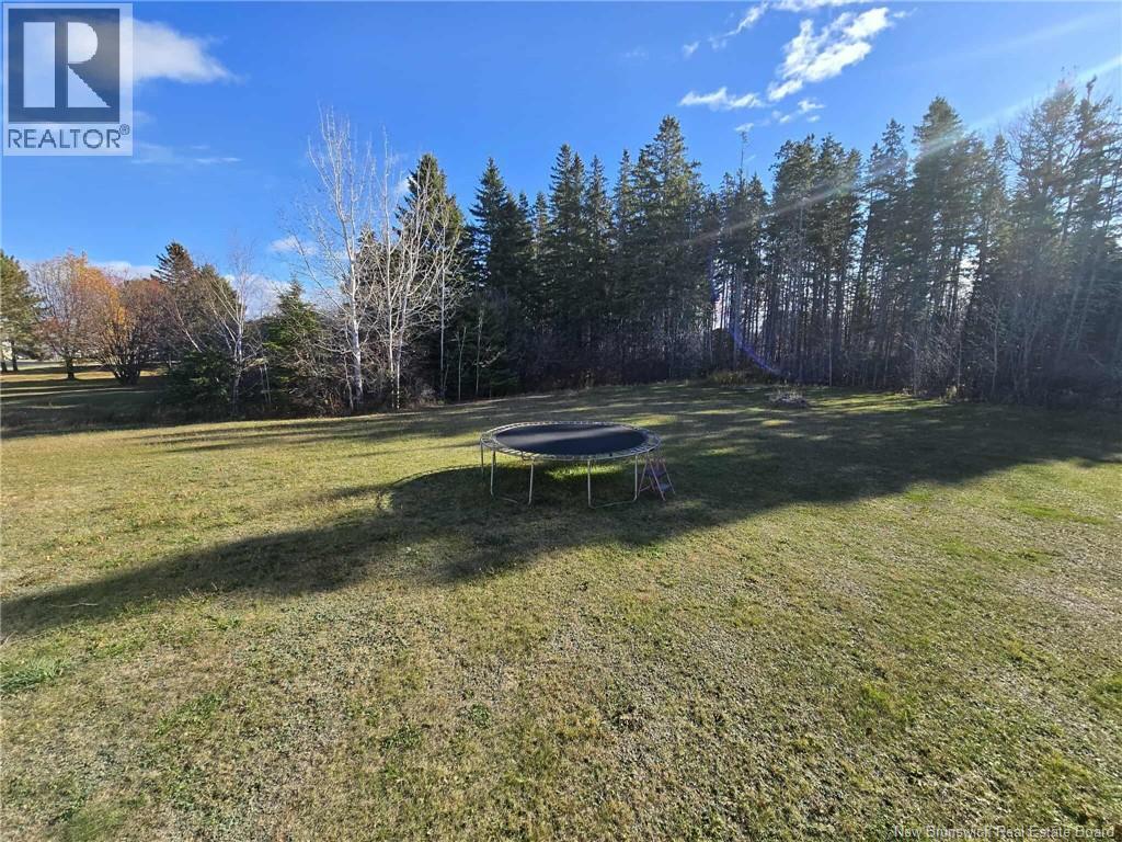 24 Frederic Street, Petit-Rocher, New Brunswick E8J 1A3 - Photo 46 - NB129815