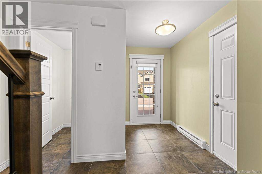 262 Dolbeau, Dieppe, New Brunswick  E1A 1R6 - Photo 2 - NB129814