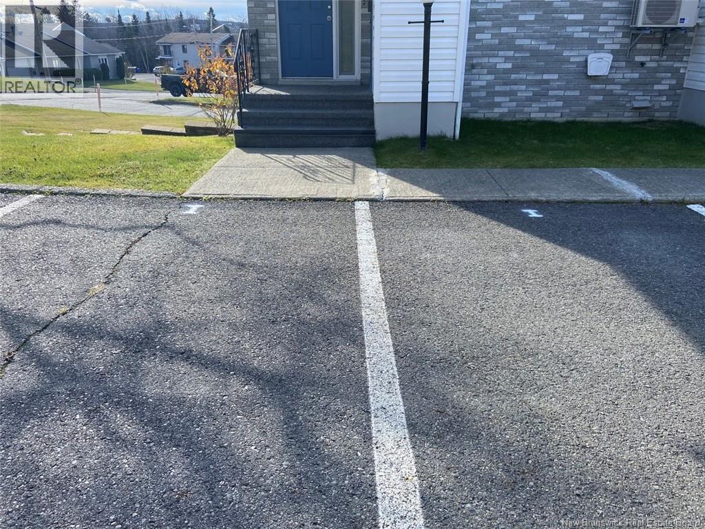 20 I Du Bourg Avenue, Edmundston, New Brunswick E3V 4C5 - Photo 18 - NB129730