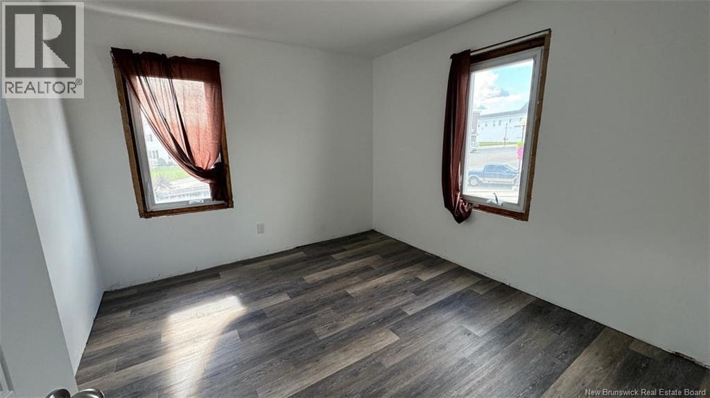 64 Broadway Boulevard, Grand-Sault/grand Falls, New Brunswick  E3Z 2J7 - Photo 11 - NB129825