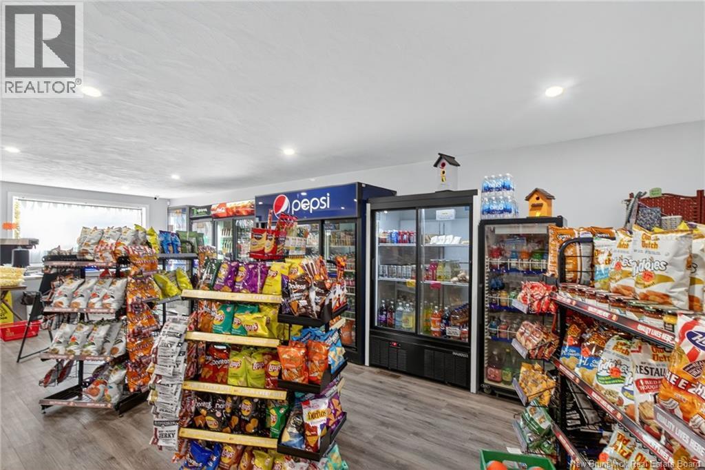 328 Main Street, Sackville, New Brunswick  E4L 4S3 - Photo 10 - NB129644