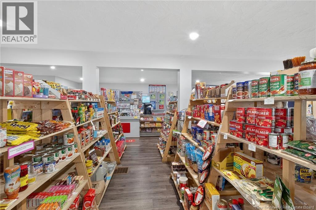 328 Main Street, Sackville, New Brunswick  E4L 4S3 - Photo 12 - NB129644