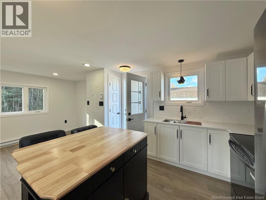 21 Rocket Avenue, Moncton, New Brunswick  E1E 2J2 - Photo 6 - NB129811