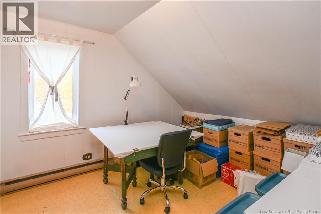 310 Jd Gauthier Boulevard, Shippagan, New Brunswick E8S 1R4 - Photo 34 - NB129836