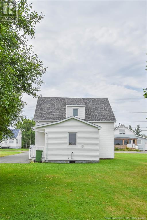 310 Jd Gauthier Boulevard, Shippagan, New Brunswick E8S 1R4 - Photo 4 - NB129836