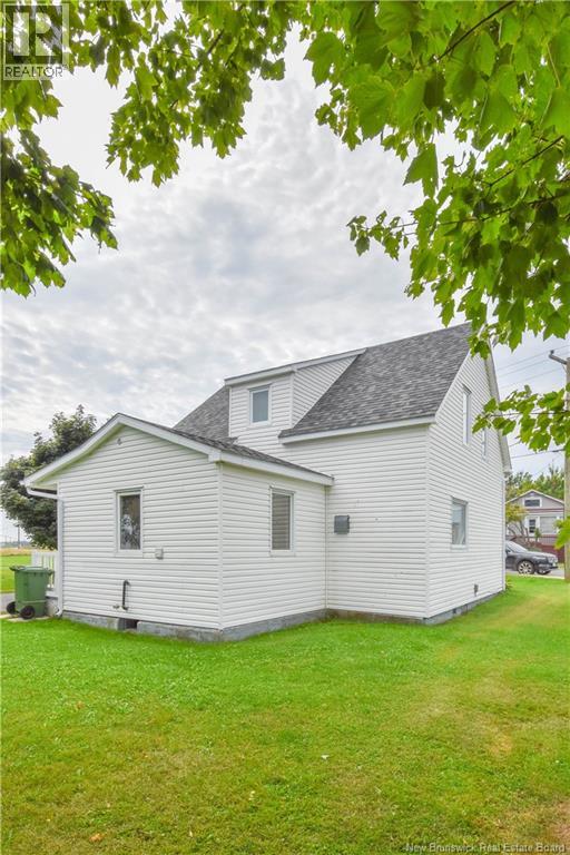 310 Jd Gauthier Boulevard, Shippagan, New Brunswick E8S 1R4 - Photo 5 - NB129836